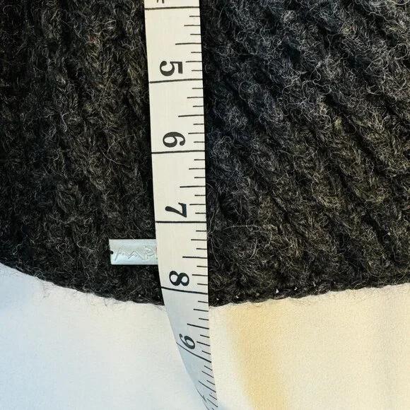 Pleau Women’s Beanie Dark Gray With Fur Pompom Fleece Lined Medium - Picture 7 of 7